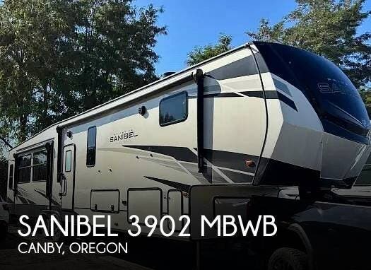 Used 2023  Prime Time Sanibel 3902 MBWB by Prime Time from Pop RVs in Canby, OR
