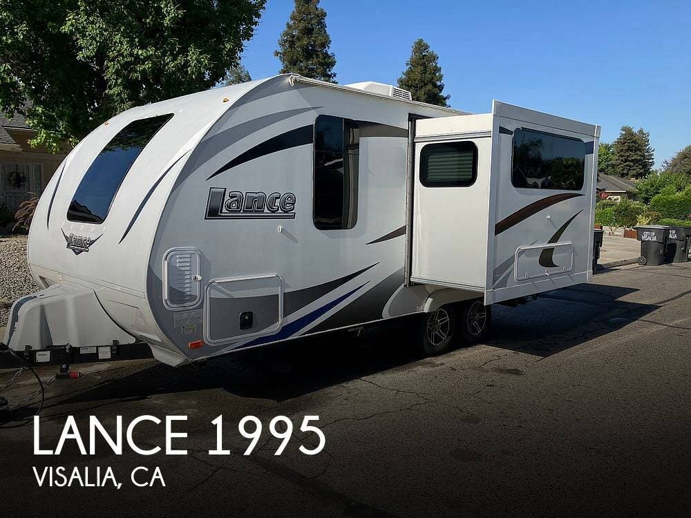 Used 2018  Lance  Lance 1995 by Lance from Pop RVs in Visalia, CA