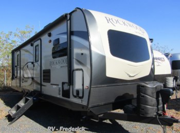Used 2020 Forest River Rockwood Ultra Lite ROCKWOOD  ULTRA LITE 2608BS available in Frederick, Maryland