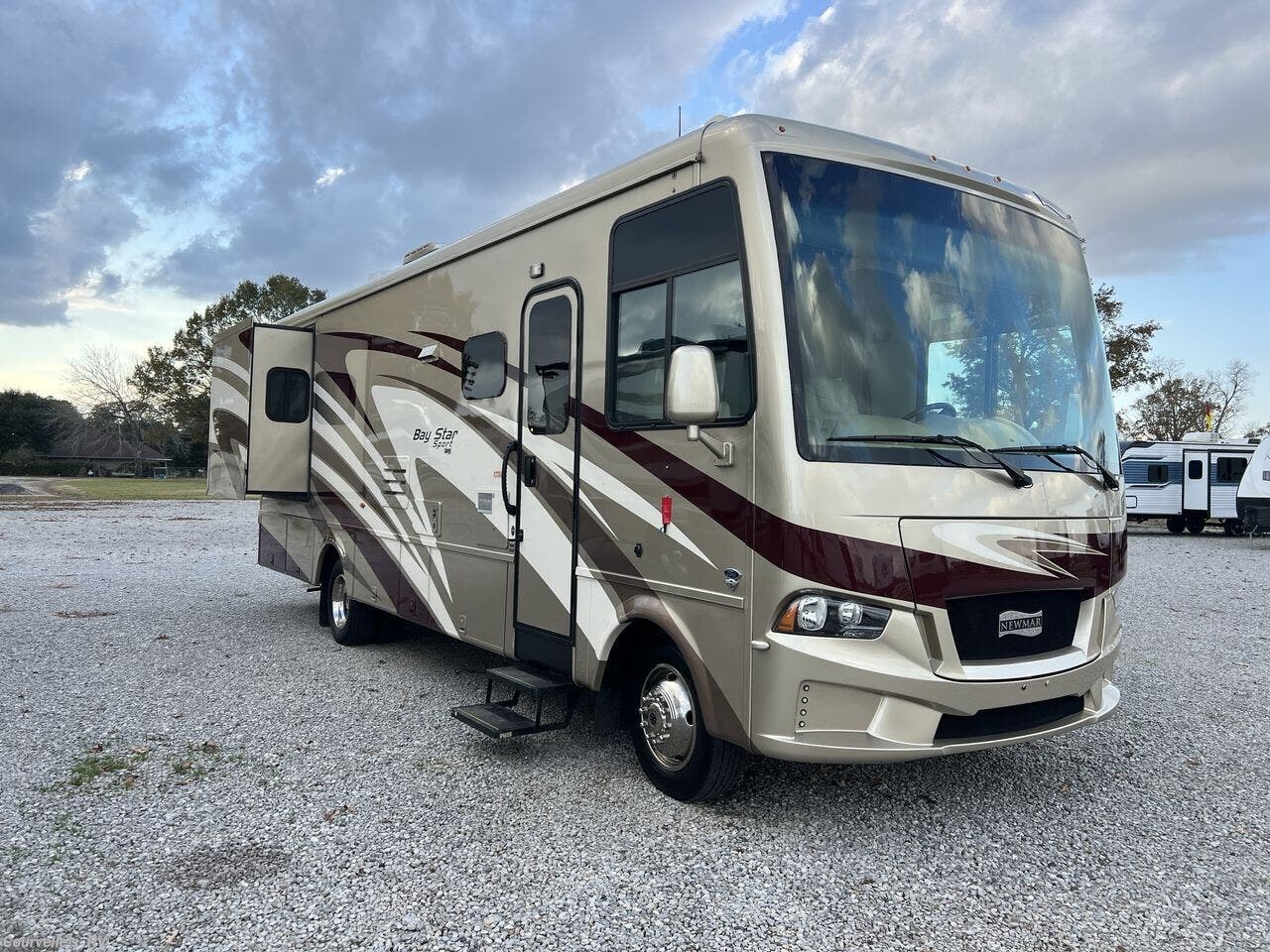 Used 2020 Newmar  BAYSTAR 3008 SPORT available in Opelousas, Louisiana