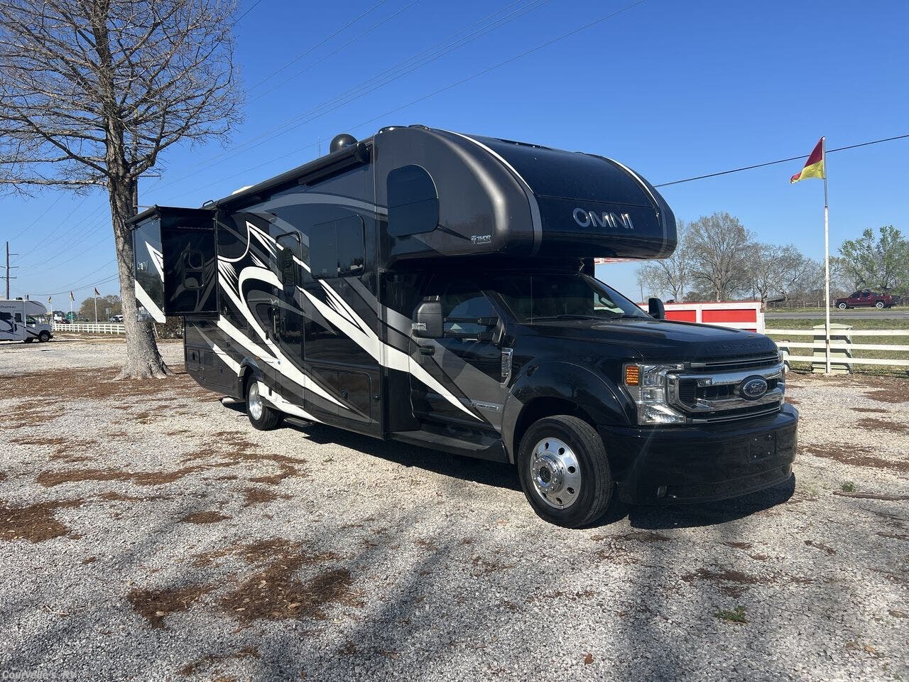 Used 2022 Thor Motor Coach Omni XG32 available in Opelousas, Louisiana
