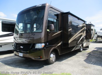 Used 2014 Newmar Bay Star 3215 Triple Slide available in Egg Harbor City, New Jersey