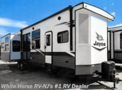 New 2022 Jayco Jay Flight Bungalow 40RLTS available in Williamstown, New Jersey