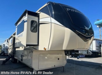 New 2023 Jayco Pinnacle 38FLGS available in Williamstown, New Jersey
