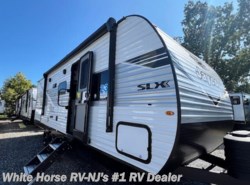 New 2025 Jayco Jay Flight SLX 261BHS available in Williamstown, New Jersey