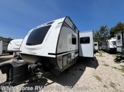 Used 2022 Coachmen Apex Ultra-Lite 265RBSS Rear Bath, Sofa/U-Dinette Slide available in Williamstown, New Jersey