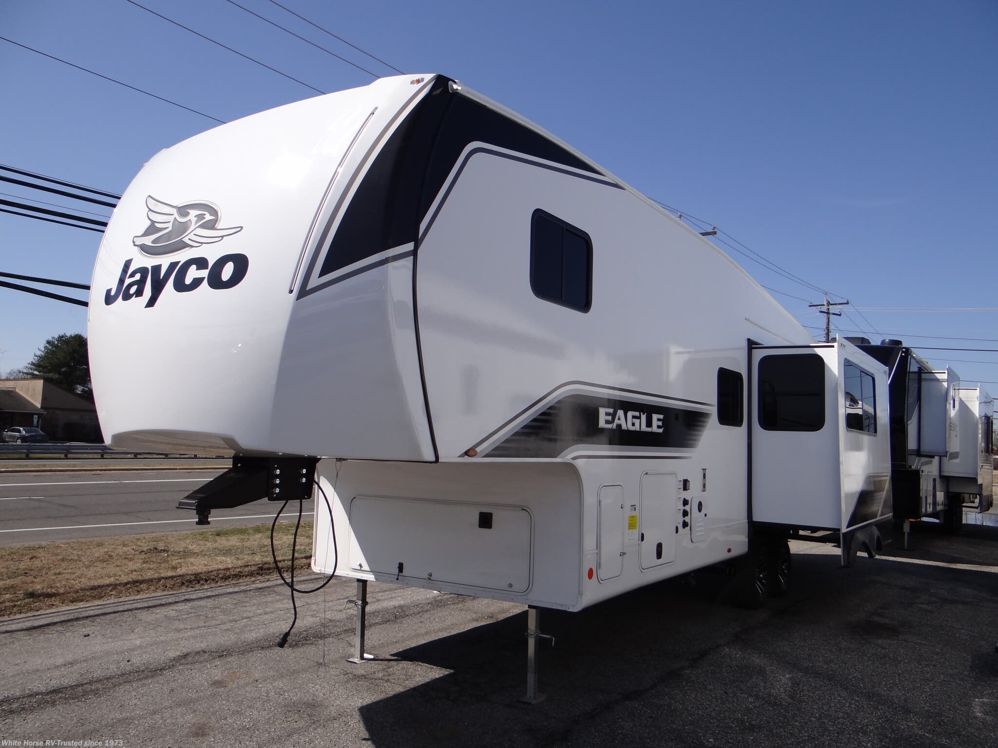New 2026 Jayco Eagle SLE 28BHU available in Williamstown, New Jersey