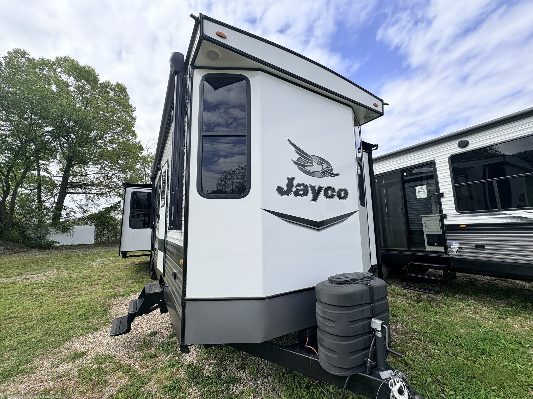 Used 2024 Jayco Jay Flight Bungalow 40RLTS available in Williamstown, New Jersey