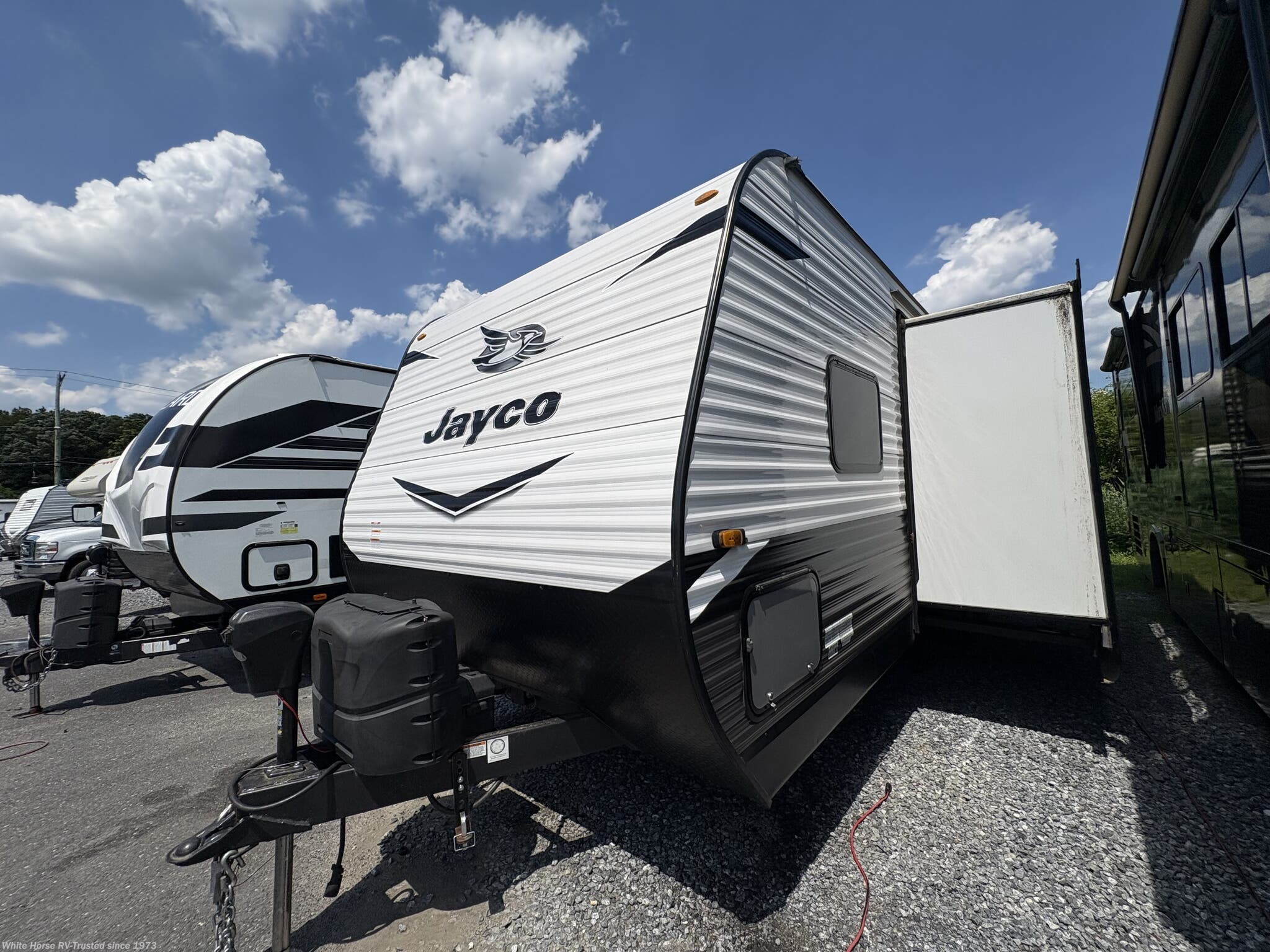 Used 2022 Jayco Jay Flight 267BHS available in Williamstown, New Jersey