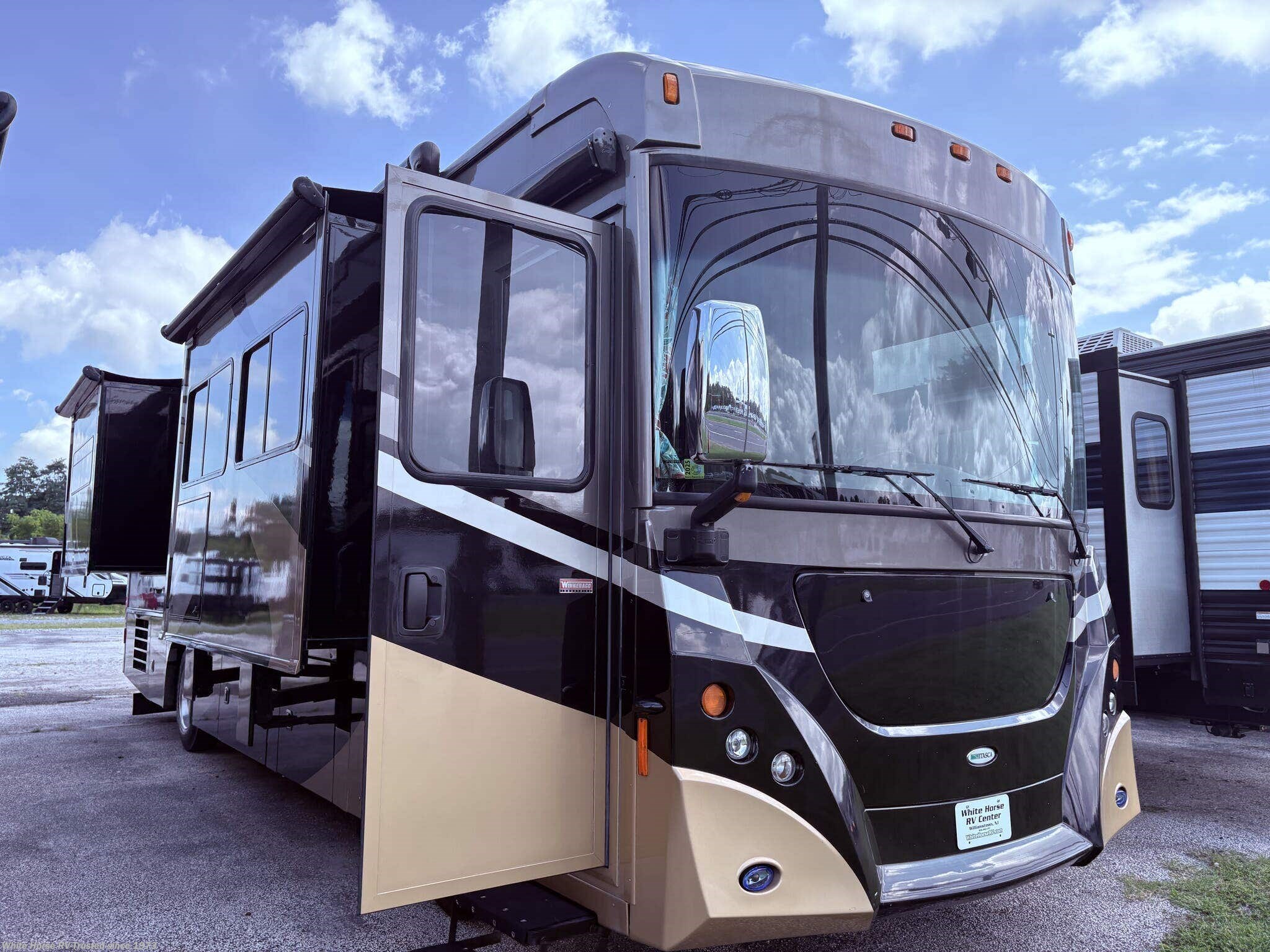 Used 2009 Itasca Meridian 35Y available in Williamstown, New Jersey