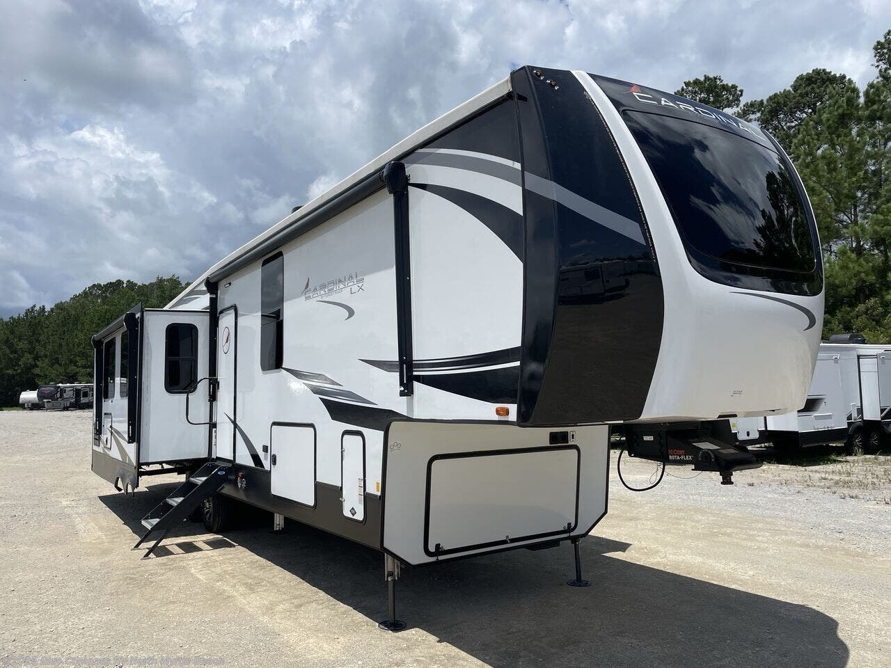Used 2022 Forest River Cardinal Luxury 390FBX available in Longs, South Carolina