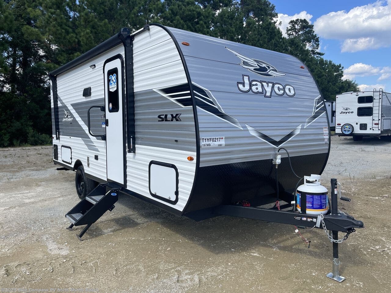 New 2026 Jayco Jay Flight SLX 197MB available in Longs, South Carolina