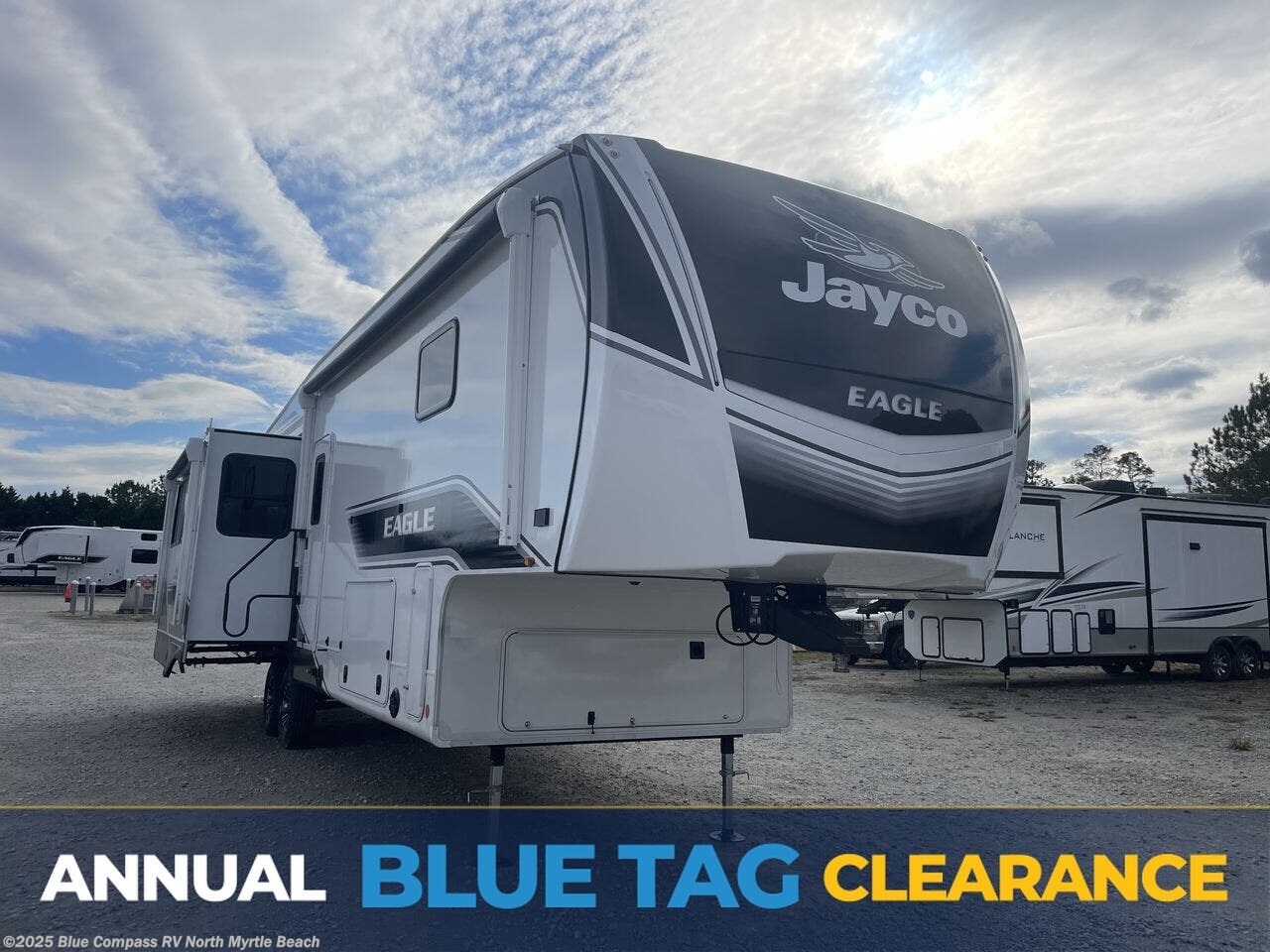 New 2026 Jayco Eagle 321RSTS available in Longs, South Carolina