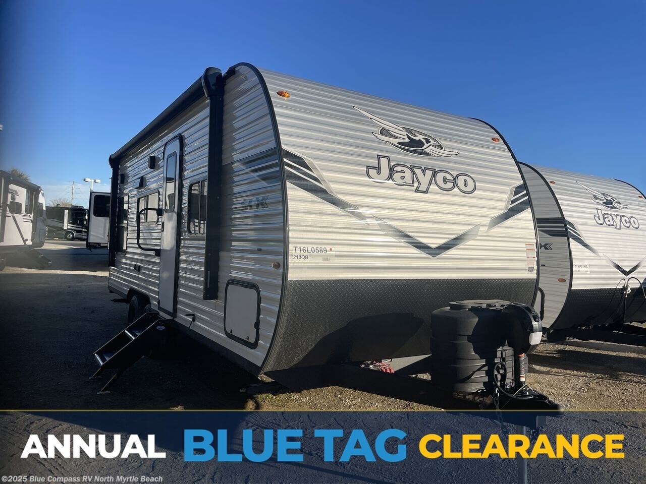 New 2026 Jayco Jay Flight SLX 210QB available in Longs, South Carolina