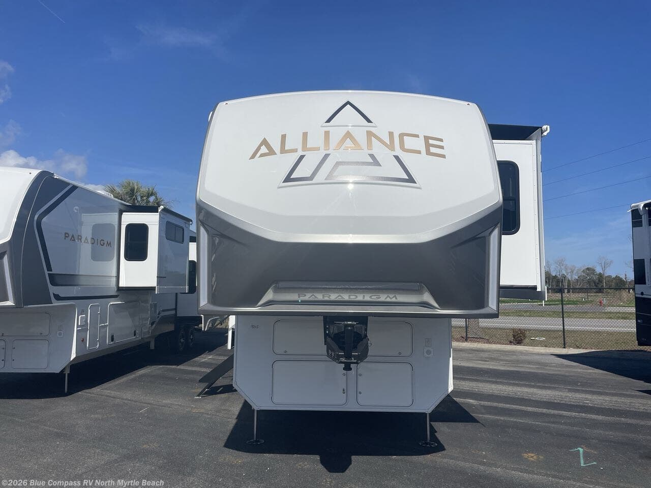 New 2026 Alliance RV Paradigm 395DS available in Longs, South Carolina