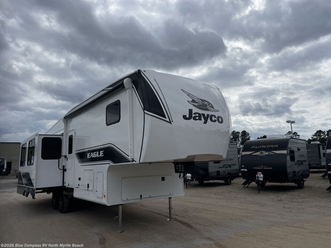 New 2026 Jayco Eagle SLE 30RLT available in Longs, South Carolina