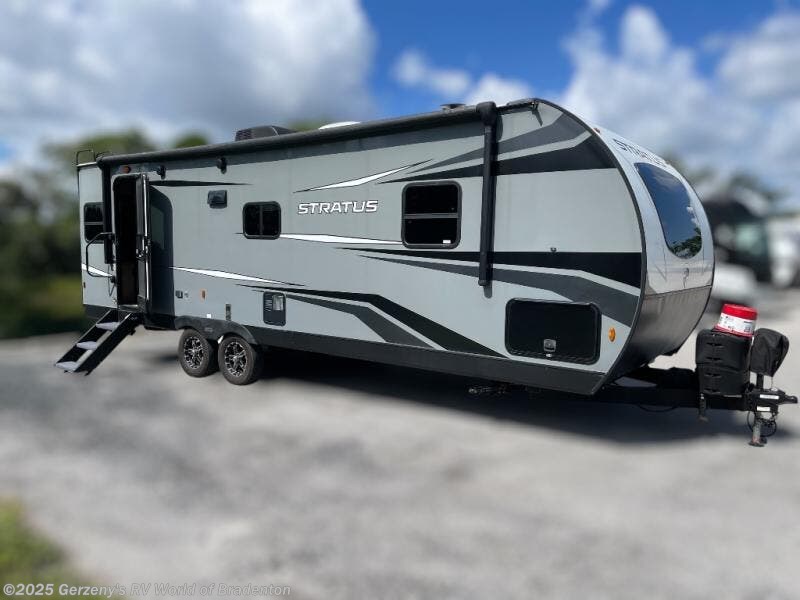 Used 2022 Venture RV Stratus Ultra-Lite SR261VRL available in Bradenton, Florida