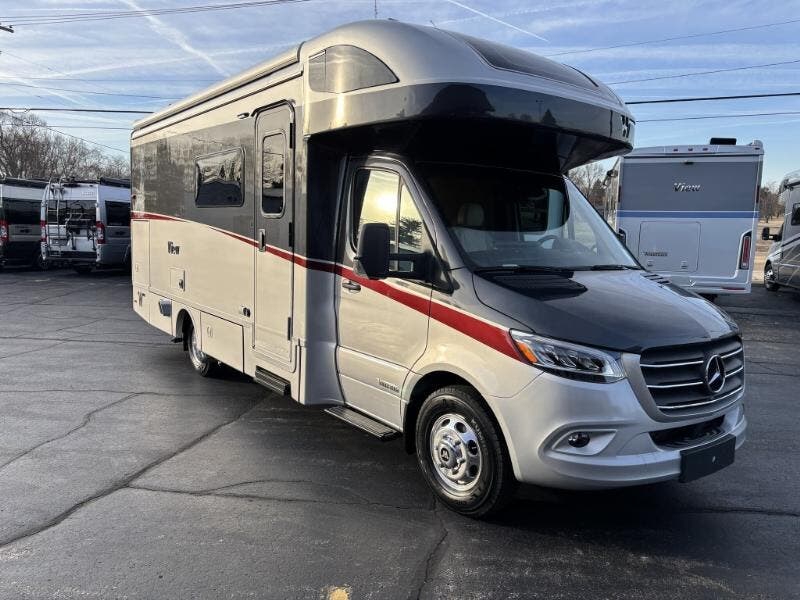 New 2025 Winnebago View 24T available in Rockford, Illinois