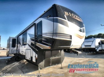 New 2022 Heartland Bighorn 3883MD available in Houston, Texas