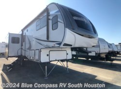 Used 2021 Highland Ridge Silverstar XLT SF264RLS available in Alvin, Texas