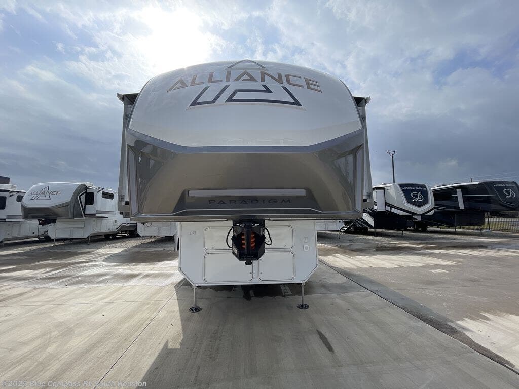 New 2025 Alliance RV Paradigm 385FL available in Alvin, Texas