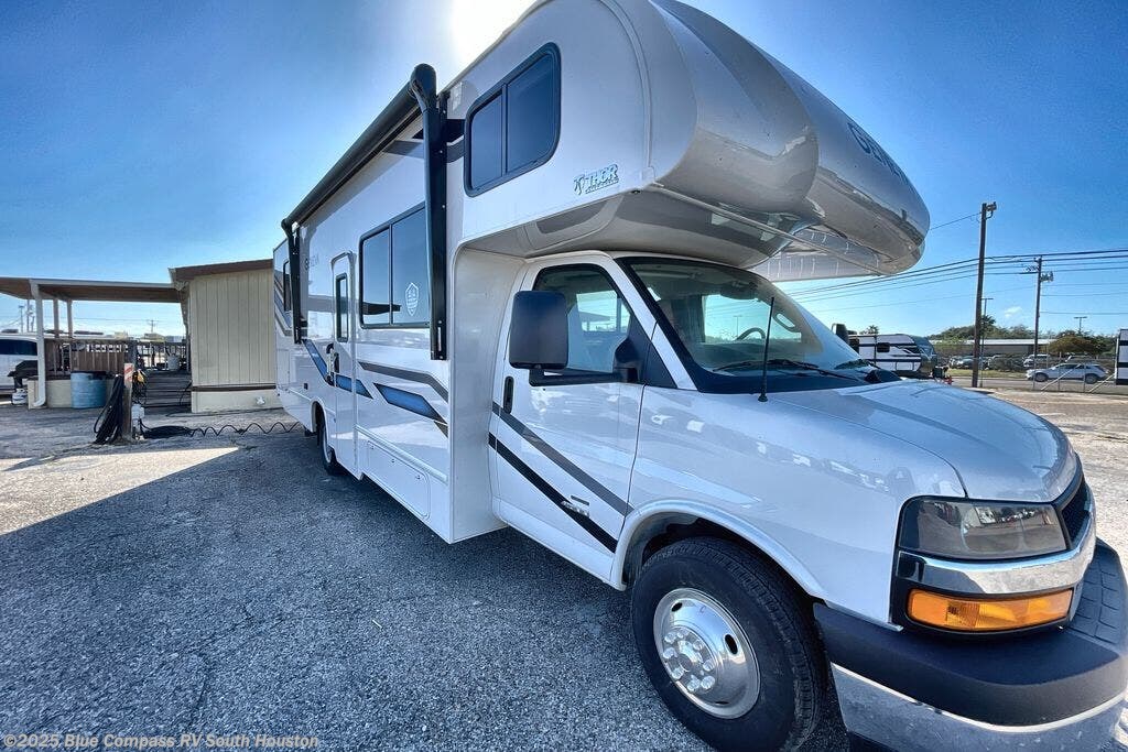 New 2026 Thor Motor Coach Geneva 28VZ Chevy available in Alvin, Texas