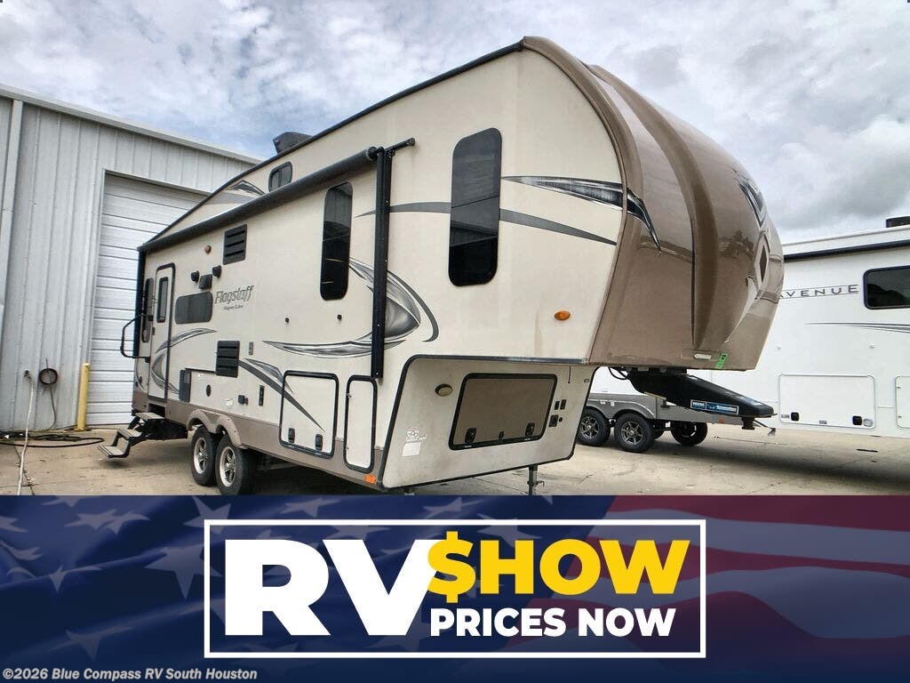 Used 2019 Forest River Flagstaff 524RLBS available in Alvin, Texas