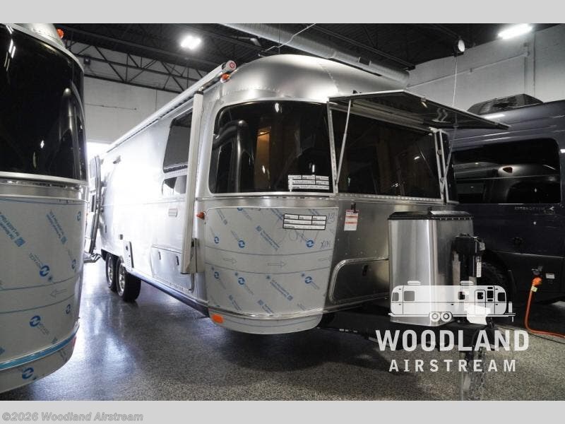 New 2025 Airstream International 27FB Twin available in Grand Rapids, Michigan