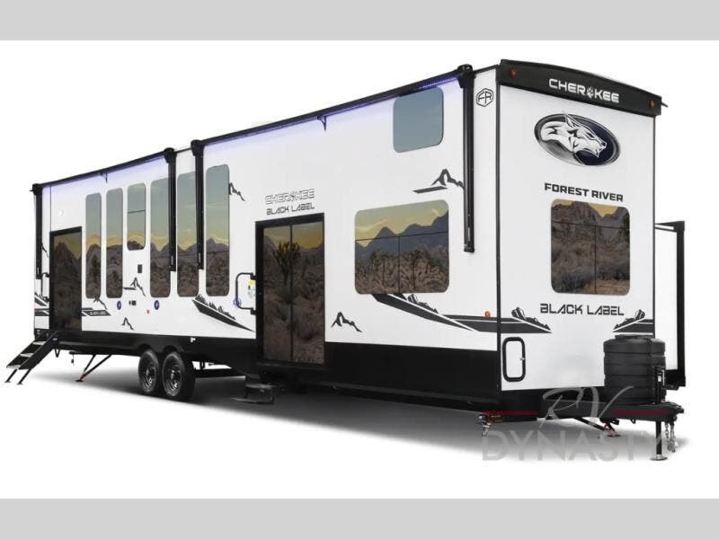 New 2026 Forest River Cherokee Timberwolf Black Label 39HBABL available in Bunker Hill, Indiana