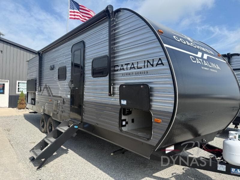 New 2027 Coachmen Catalina Summit Series 8 261BHS available in Bunker Hill, Indiana