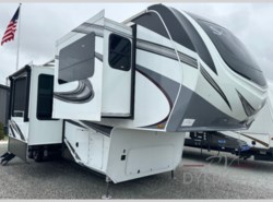 Used 2022 Grand Design Solitude 346FLS available in Bunker Hill, Indiana