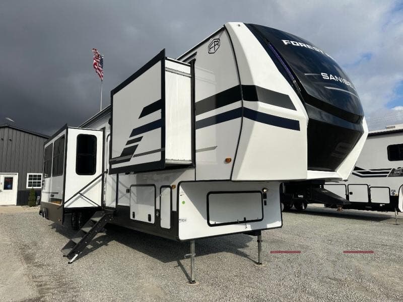 New 2025 Prime Time Sanibel 3982DBWB available in Bunker Hill, Indiana