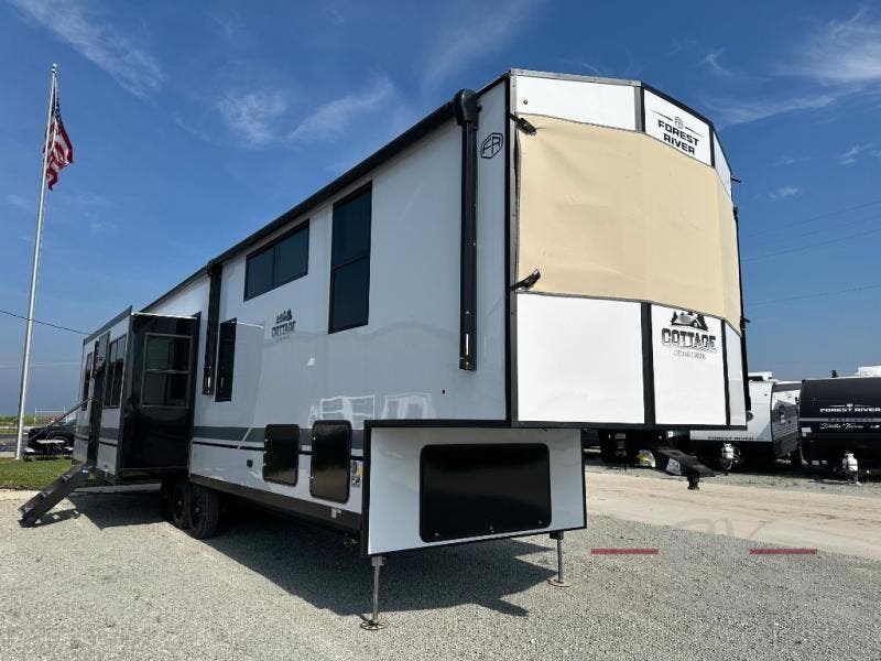 New 2026 Forest River Cedar Creek Cottage Fifth Wheels 412FWC available in Bunker Hill, Indiana