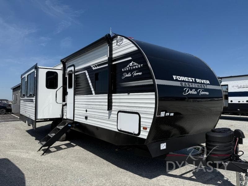 New 2026 East to West Della Terra 272RL available in Bunker Hill, Indiana