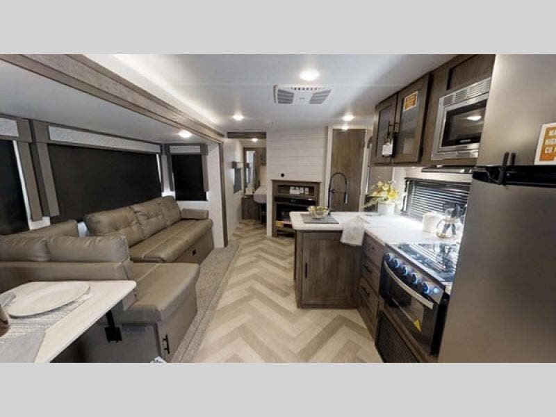 Used 2020 Forest River Wildwood 26DBUD available in Bunker Hill, Indiana