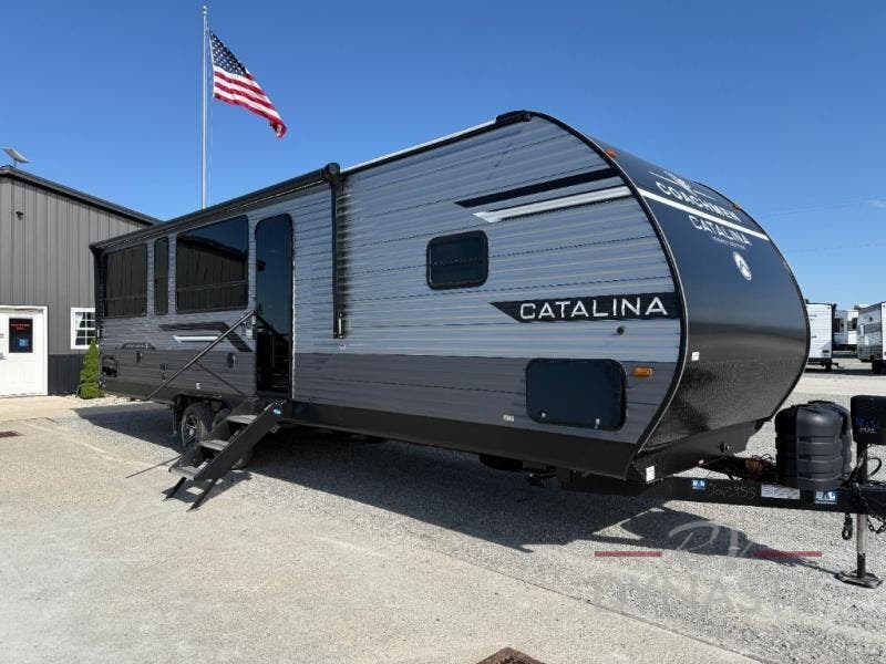 New 2026 Coachmen Catalina Legacy Edition 283RNR available in Bunker Hill, Indiana