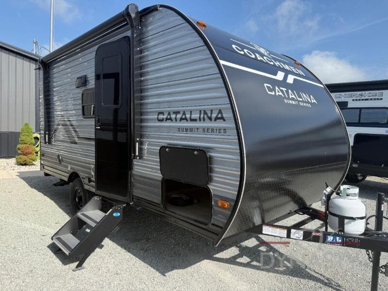 New 2027 Coachmen Catalina Summit Series 7 164BHX available in Bunker Hill, Indiana