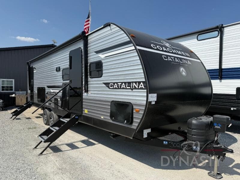 New 2026 Coachmen Catalina Legacy Edition 273DBHCK available in Bunker Hill, Indiana