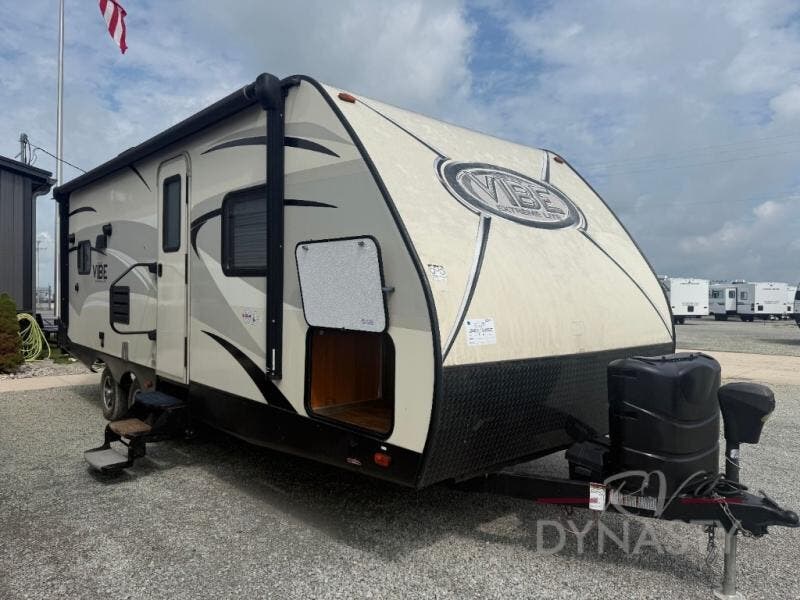 Used 2017 Forest River Vibe Extreme Lite 224RLS available in Bunker Hill, Indiana