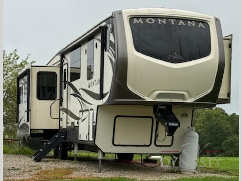 Used 2017 Keystone Montana 3811MS available in Bunker Hill, Indiana