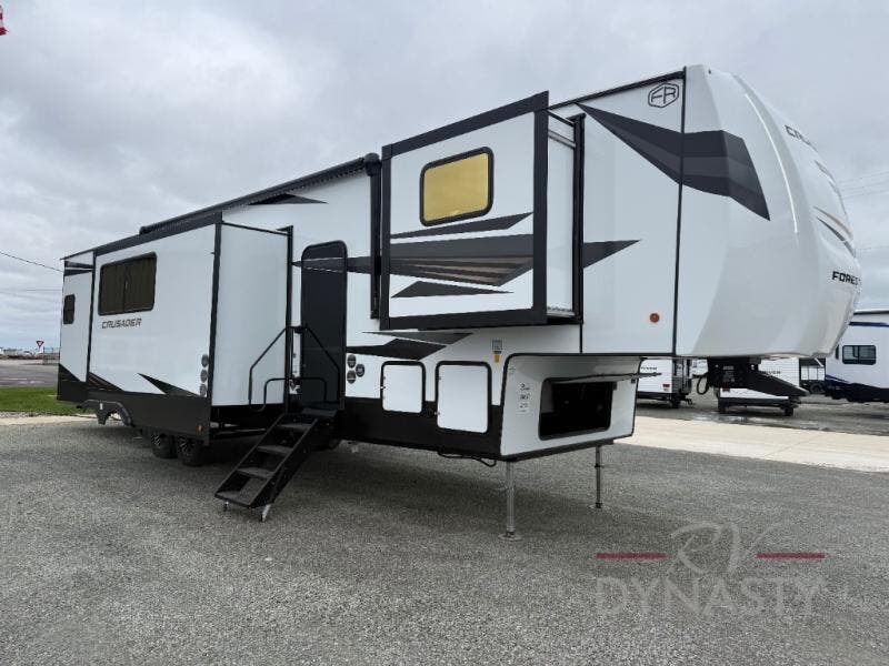New 2026 Forest River Crusader FAM37 available in Bunker Hill, Indiana