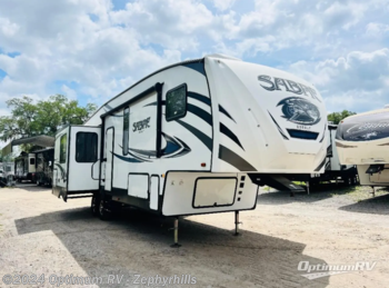 Used 2018 Forest River Sabre 30RLT available in Zephyrhills, Florida