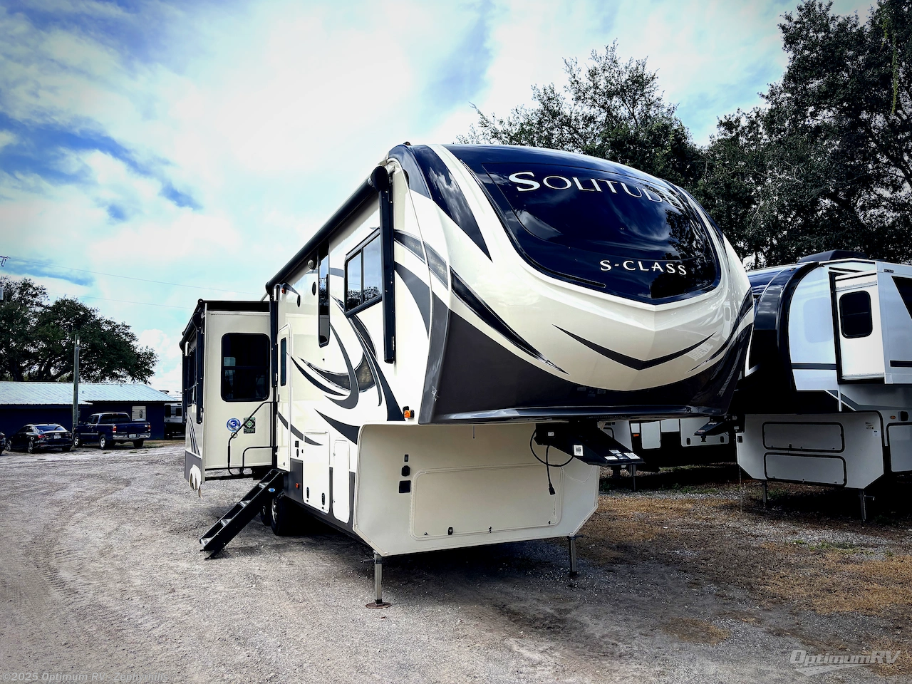Used 2019 Grand Design Solitude S-Class 2930RL available in Zephyrhills, Florida