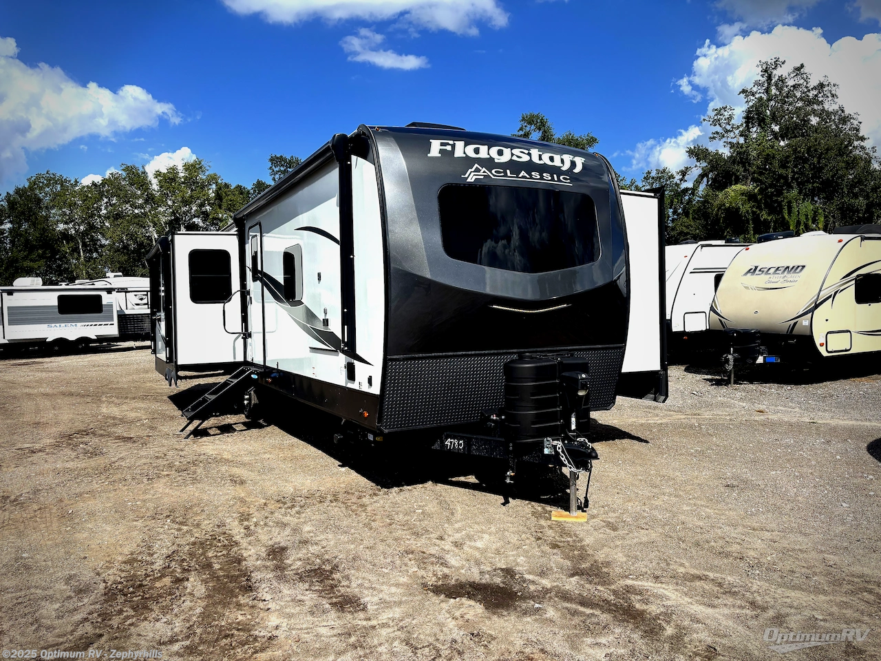 Used 2023 Forest River Flagstaff Classic 832lKRL available in Zephyrhills, Florida