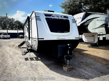 Used 2022 Coachmen Apex Ultra-Lite 266BHS available in Zephyrhills, Florida