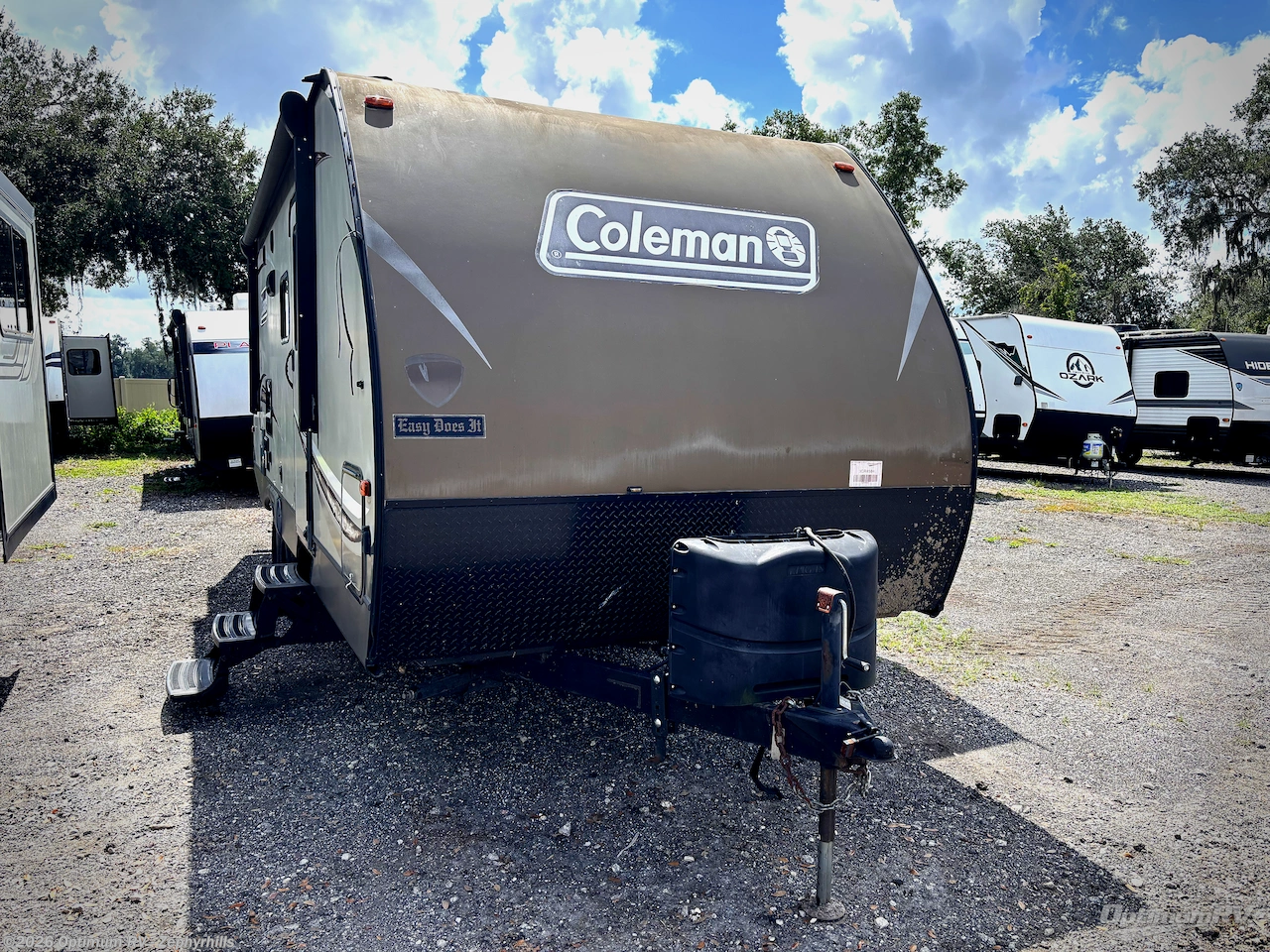 Used 2018 Dutchmen Coleman Light LX 2155BH available in Zephyrhills, Florida