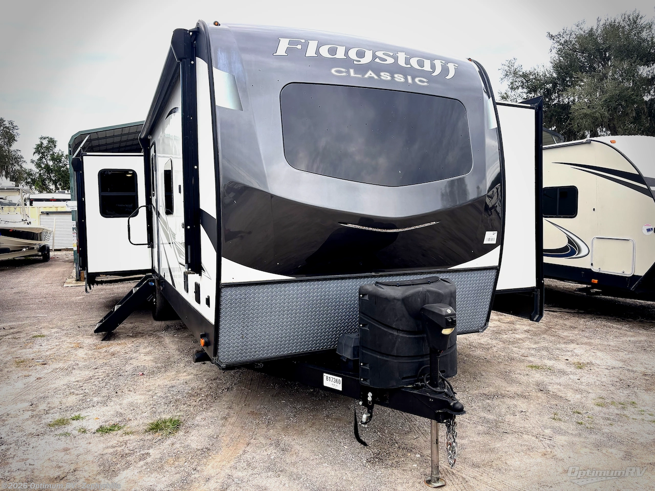 Used 2022 Forest River Flagstaff Classic 832lKRL available in Zephyrhills, Florida