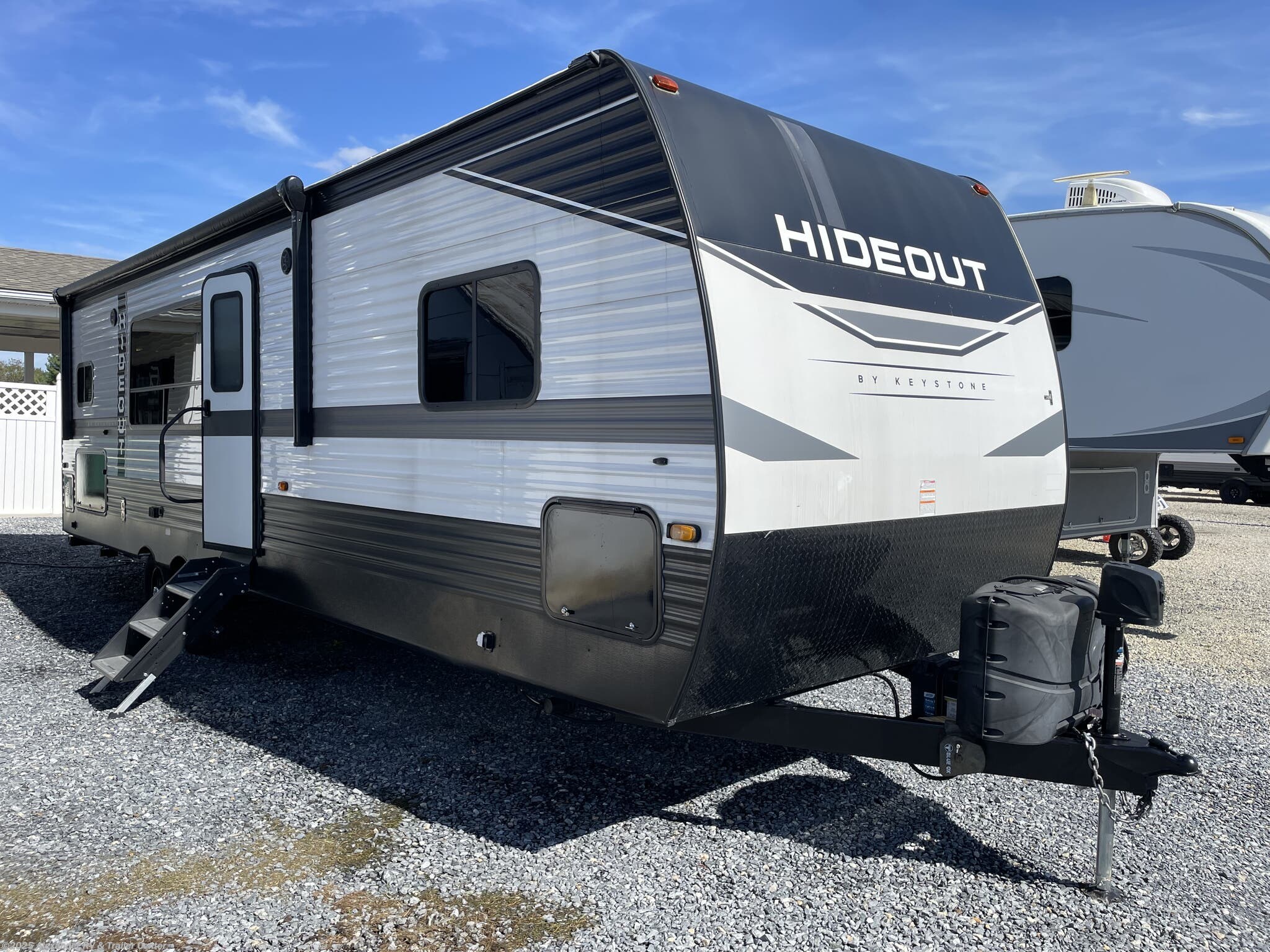 Used 2022 Keystone Hideout East 28RKS available in Clayton, Delaware