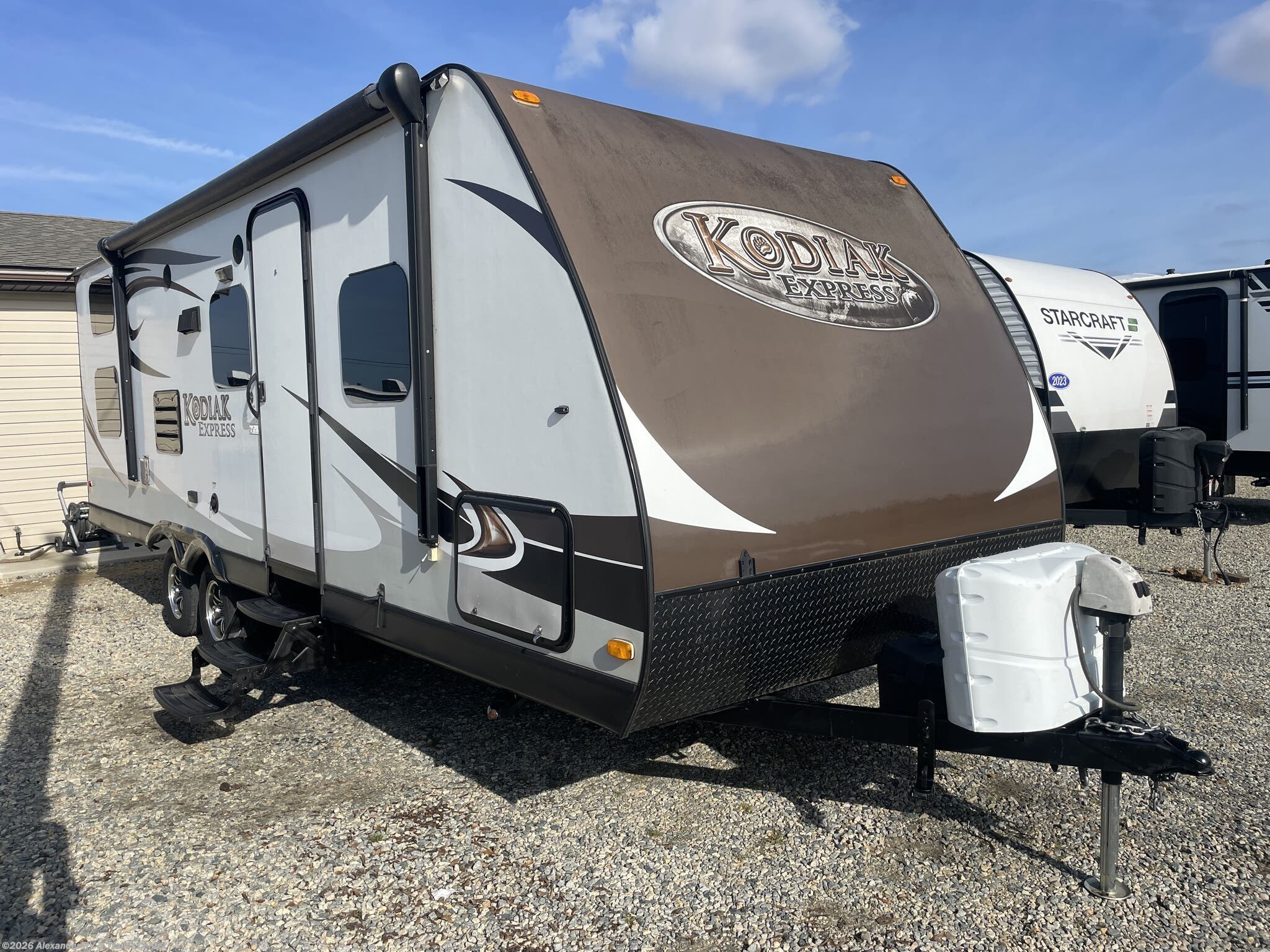Used 2014 Dutchmen Kodiak Express 255BHSL available in Clayton, Delaware