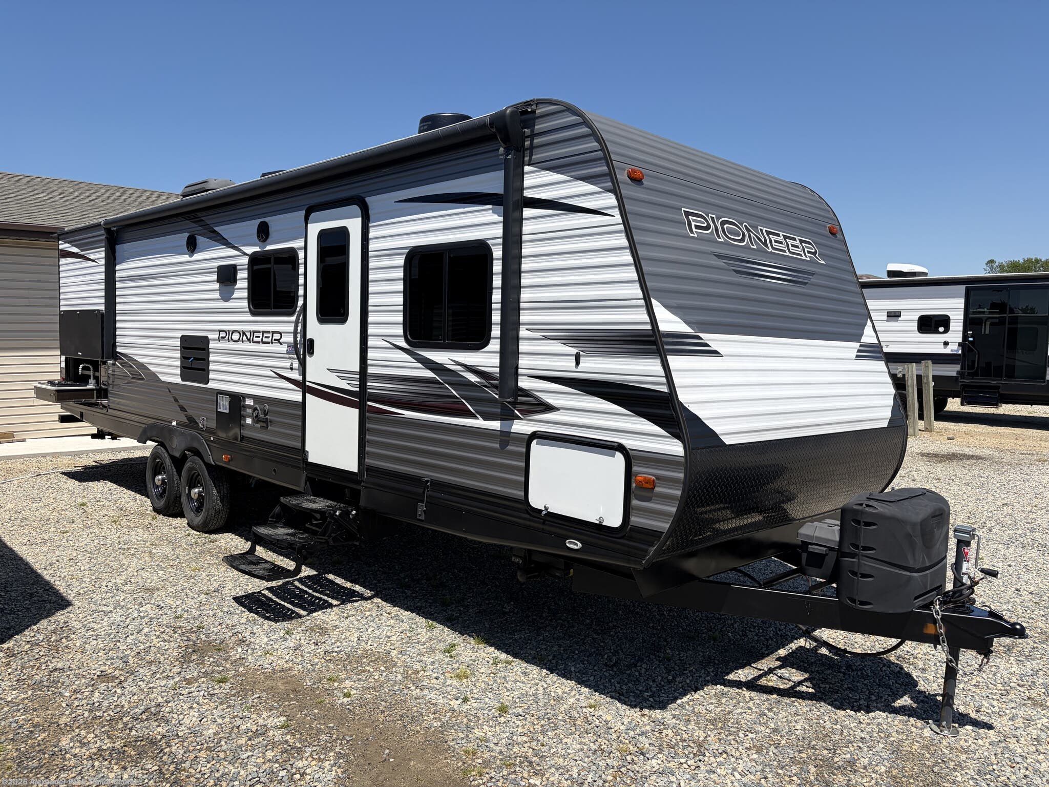 Used 2020 Heartland Pioneer BH280 available in Clayton, Delaware